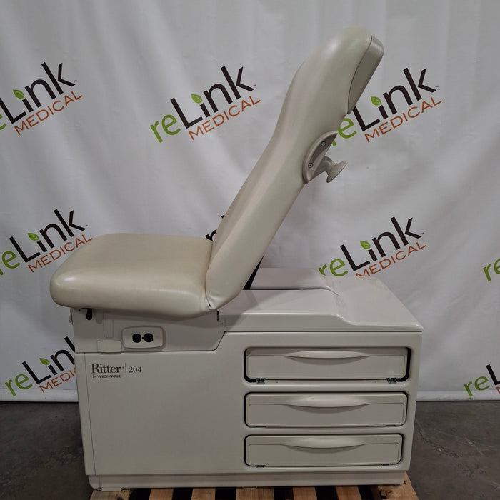 Midmark 204 Exam Table