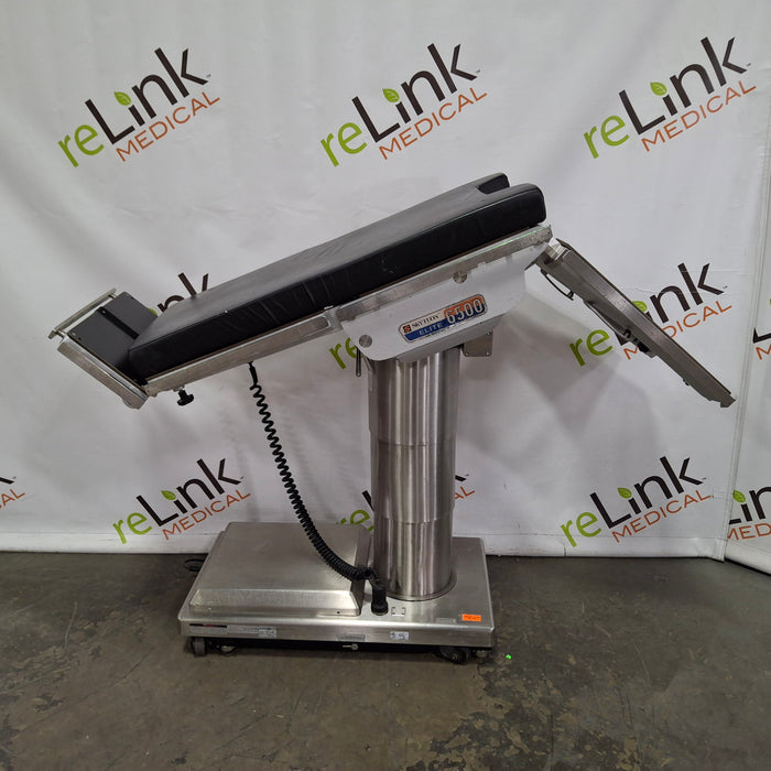 Skytron 6500 Elite Surgical Table