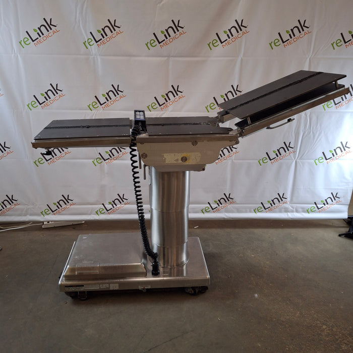 Skytron 6500 Elite Surgical Table