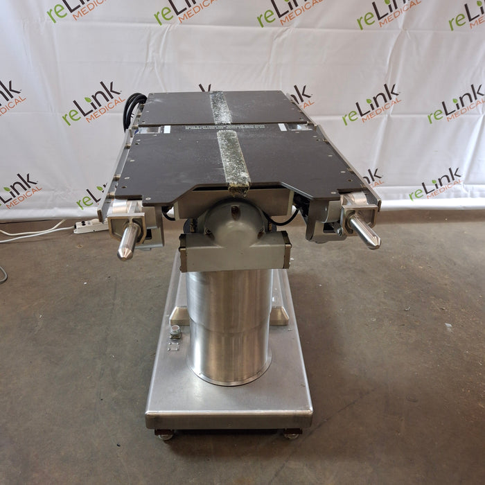 Skytron 6500 Elite Surgical Table