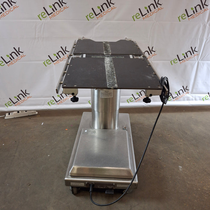 Skytron 6500 Elite Surgical Table