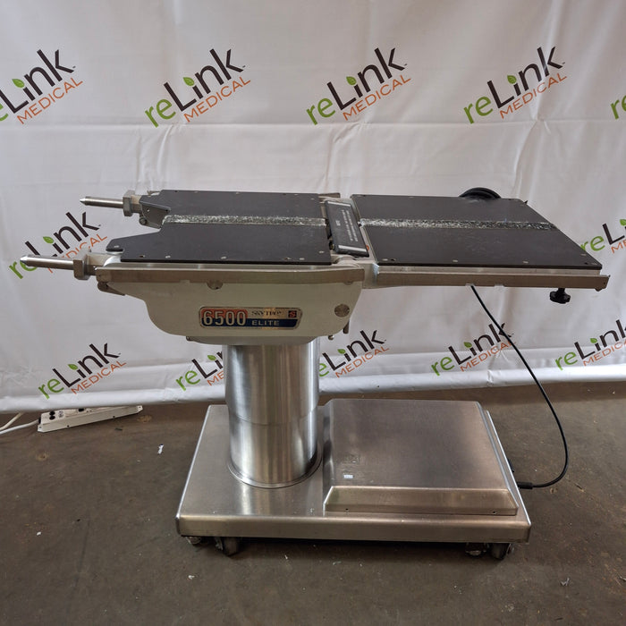 Skytron 6500 Elite Surgical Table