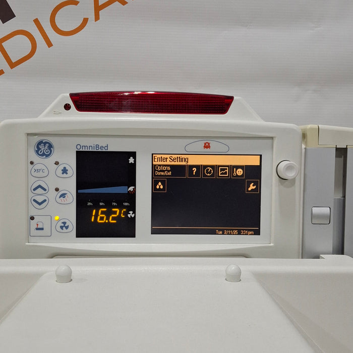 Datex-Ohmeda Giraffe Omnibed Infant Incubator/Warmer