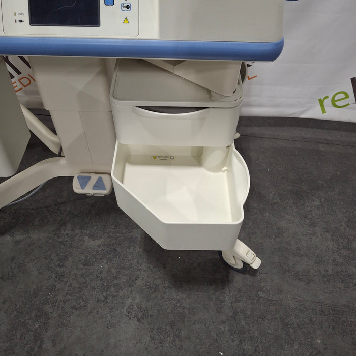 Draeger Medical C2000 Infant Incubator
