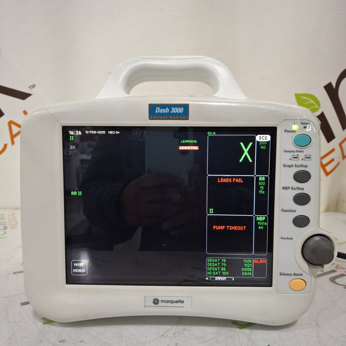 GE Healthcare Dash 3000 - GE/Nellcor SpO2 Patient Monitor