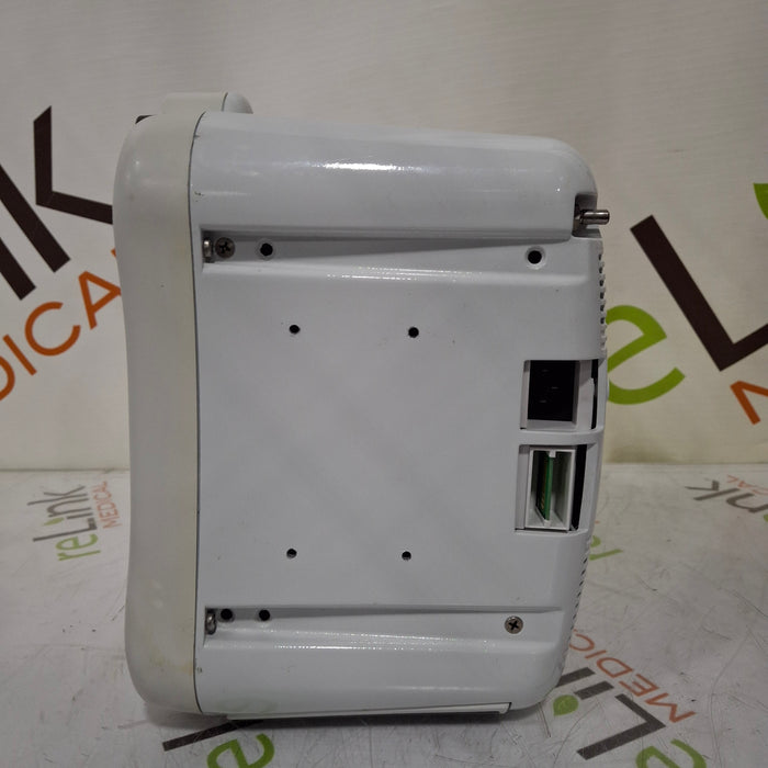 GE Healthcare Dash 3000 - GE/Nellcor SpO2 Patient Monitor