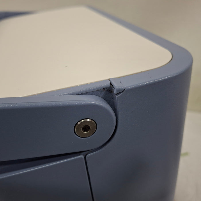 Respironics Trilogy 202 Ventilator