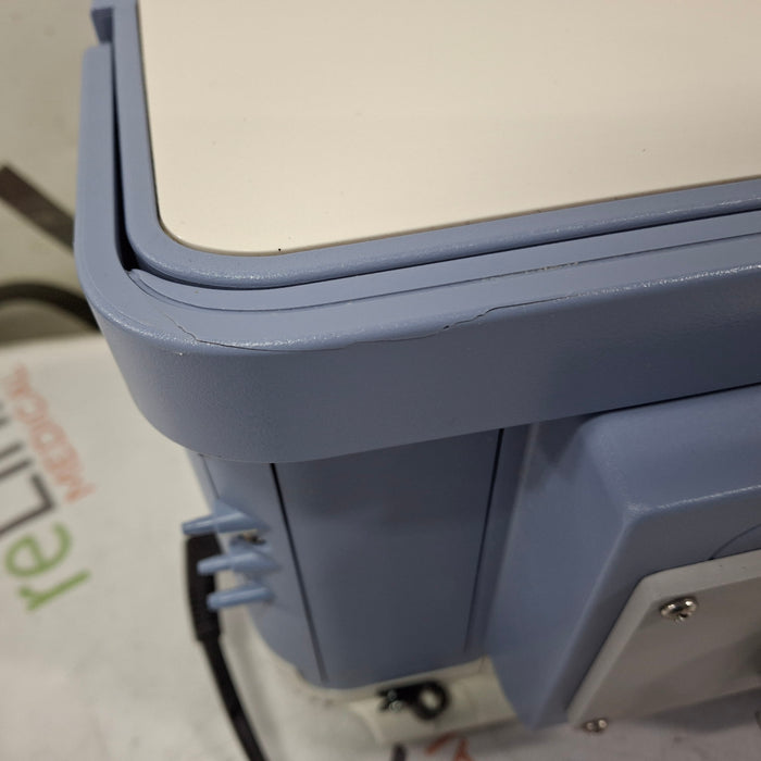 Respironics Trilogy 202 Ventilator