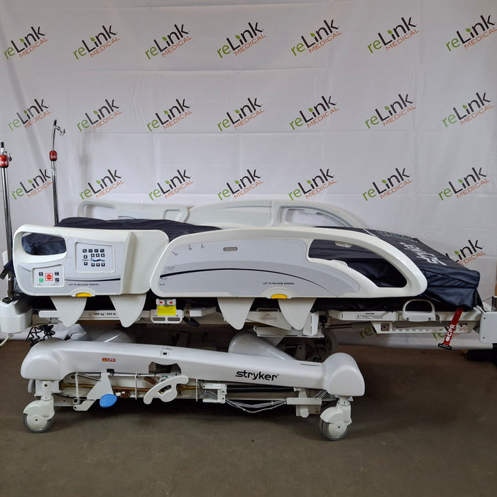 Stryker Stryker InTouch 2141 Critical Care Hospital Bed Beds & Stretchers reLink Medical