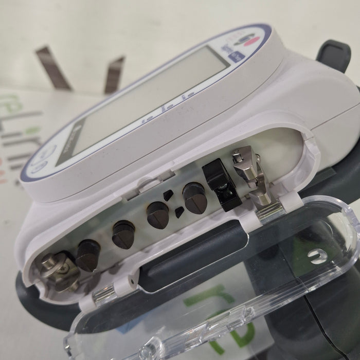 QCore Medical QCore Medical Sapphire Multi-Therapy Infusion Pump Infusion Pump reLink Medical