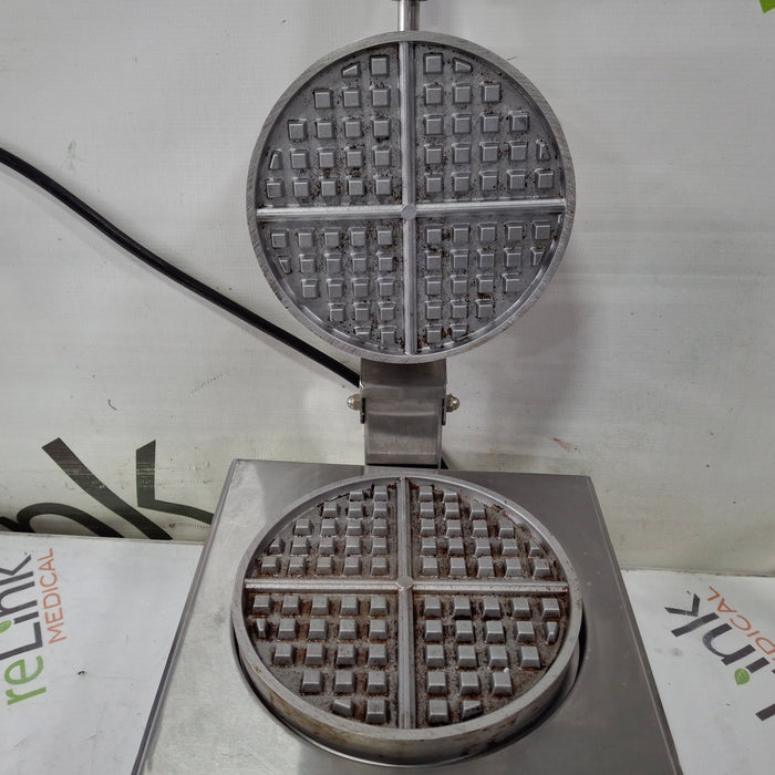 Star Manufacturing Star Manufacturing SWB7R1E Waffle Baker Restaurant Equipment reLink Medical