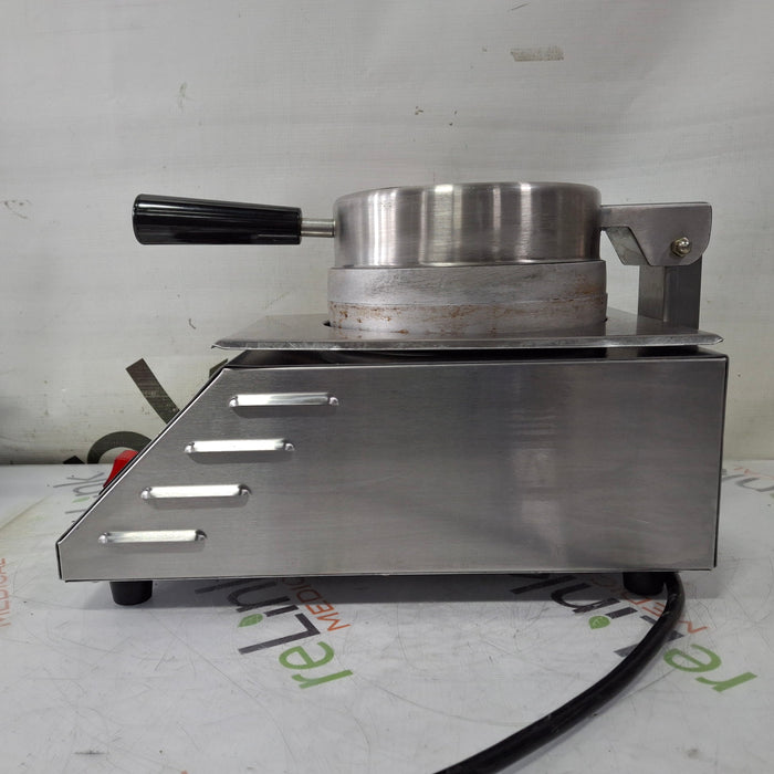 Star Manufacturing Star Manufacturing SWB7R1E Waffle Baker Restaurant Equipment reLink Medical