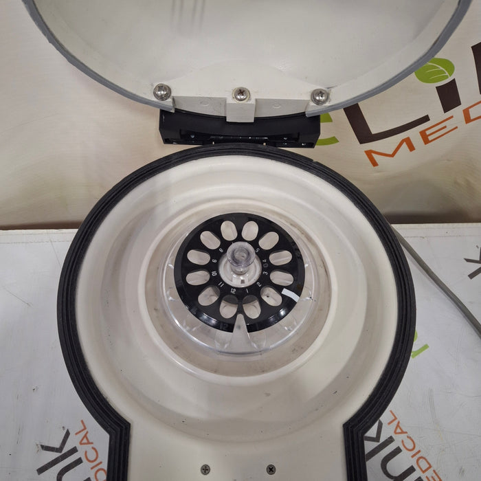 Clay Adams 420352 Sero-fuge 2002 2-Speed Centrifuge