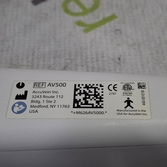 AccuVein AccuVein AV500 UV Light Vein Finder Surgical Equipment reLink Medical