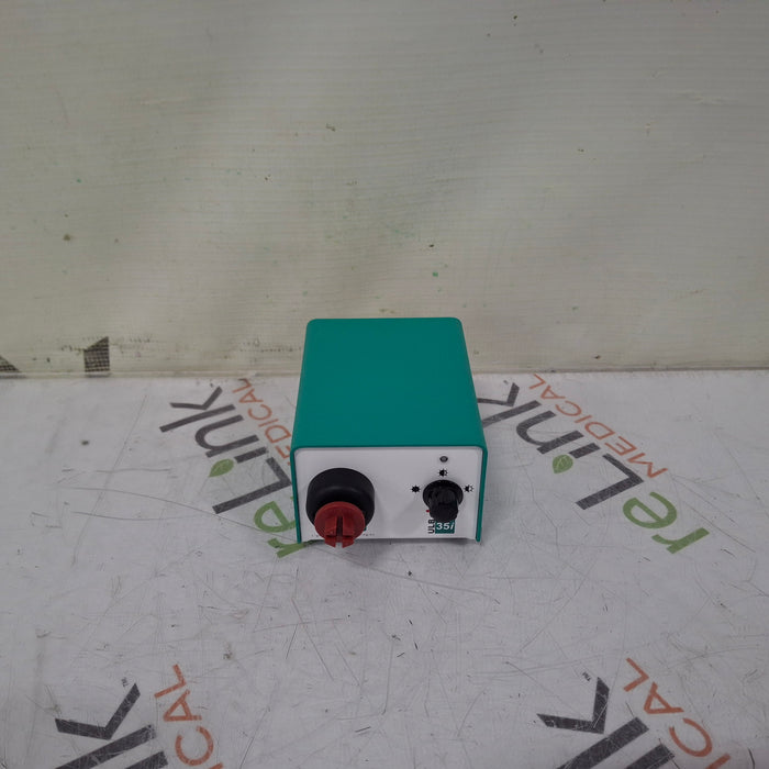 USHIO America. Inc. USHIO America. Inc. Midori ULB-35 Fiber Optic Light Source Surgical Equipment reLink Medical