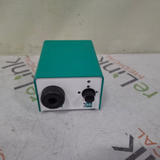 USHIO America. Inc. USHIO America. Inc. Midori ULB-35 Fiber Optic Light Source Surgical Equipment reLink Medical