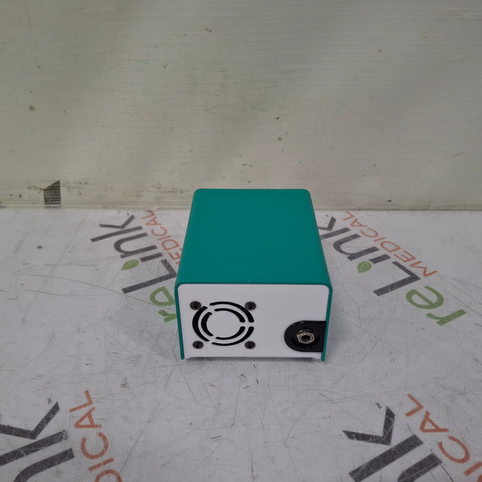 USHIO America. Inc. USHIO America. Inc. Midori ULB-35 Fiber Optic Light Source Surgical Equipment reLink Medical