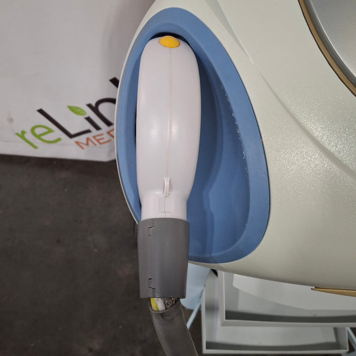 Palomar Medical Technologies, Inc. StarLux Laser System