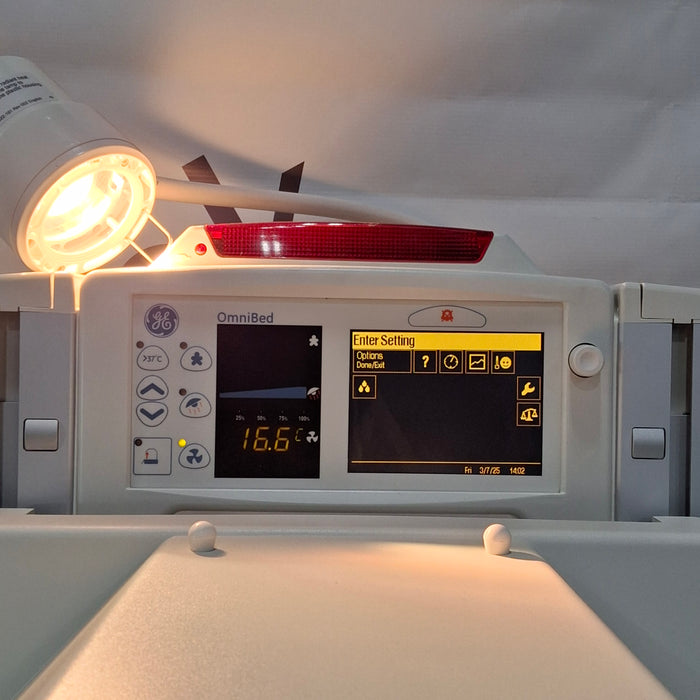 Datex-Ohmeda Datex-Ohmeda Giraffe Omnibed Infant Incubator/Warmer Infant Warmers and Incubators reLink Medical