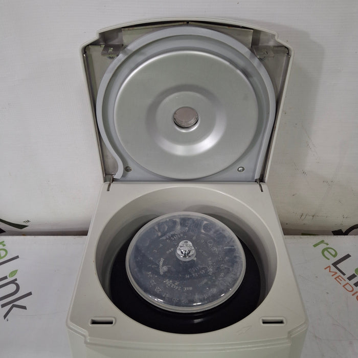 Eppendorf 5415D Centrifuge