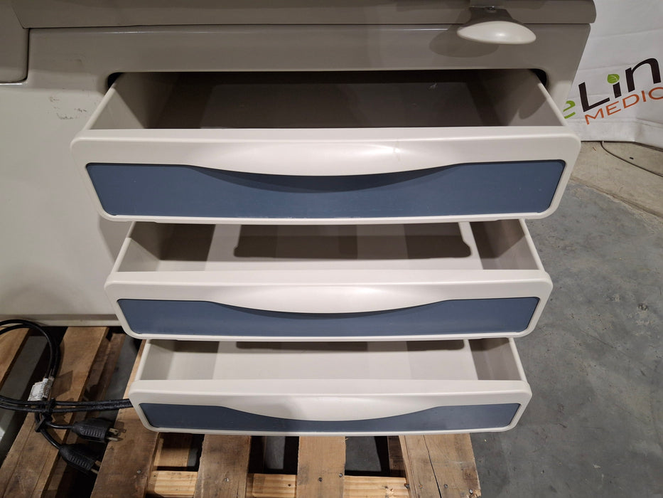 Midmark Midmark 204 Exam Table Exam Chairs / Tables reLink Medical