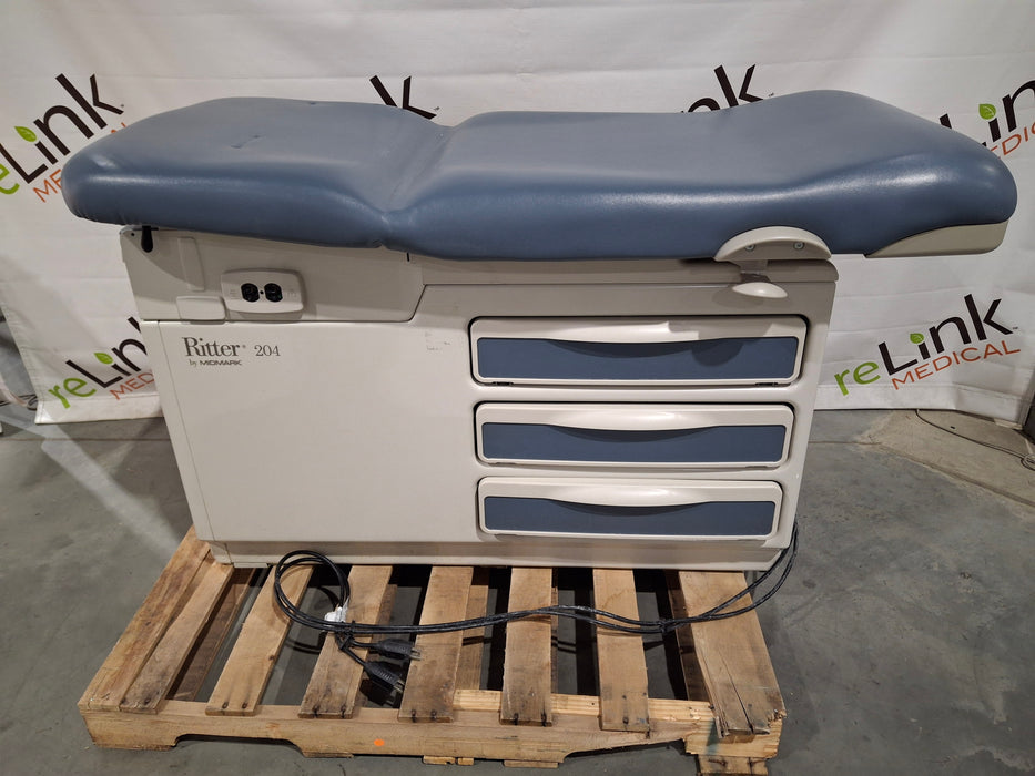 Midmark Midmark 204 Exam Table Exam Chairs / Tables reLink Medical