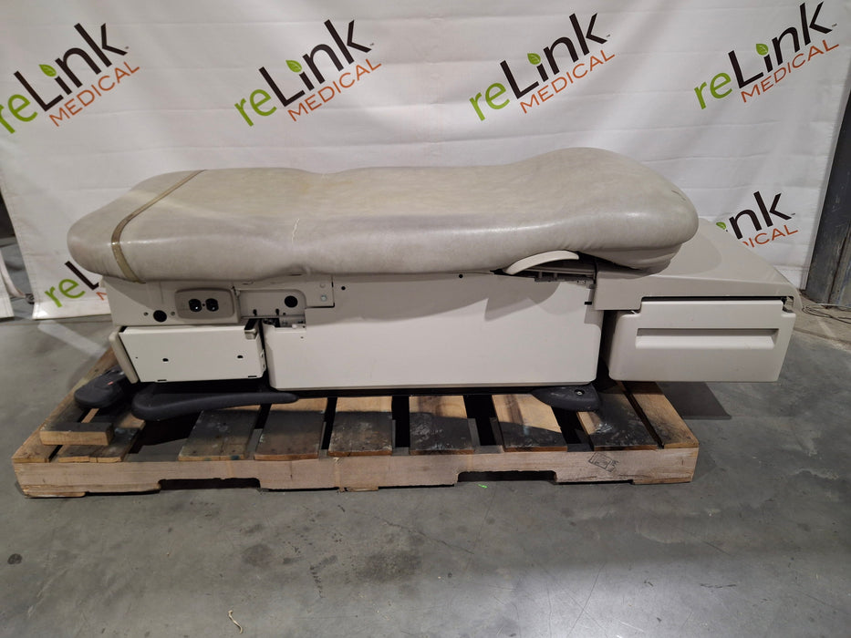 Midmark Midmark 625 Barrier-Free Power Exam Table Exam Chairs / Tables reLink Medical