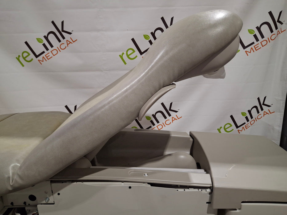 Midmark Midmark 625 Barrier-Free Power Exam Table Exam Chairs / Tables reLink Medical