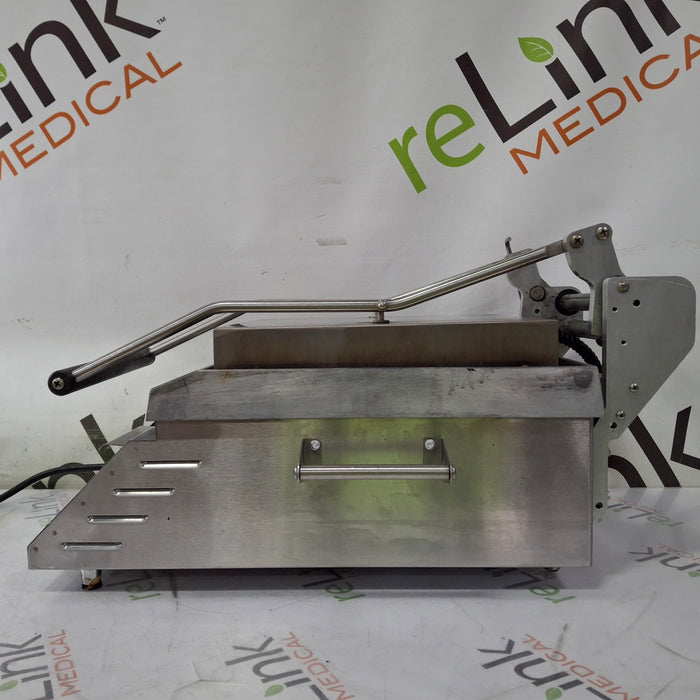 Star Manufacturing Star Manufacturing Pro-Max Panini Grill Restaurant Equipment reLink Medical