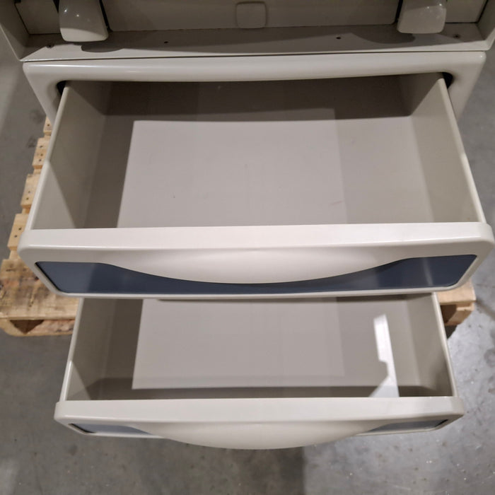 Midmark 204 Exam Table