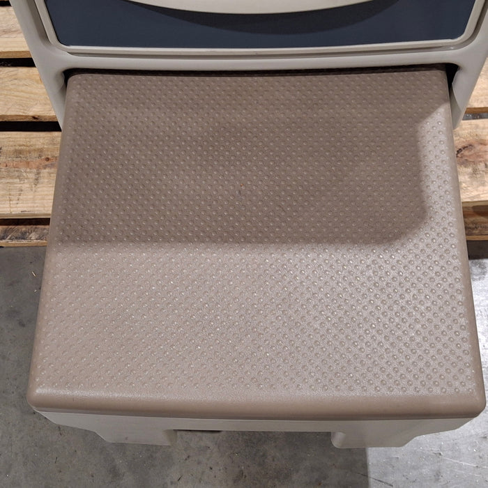 Midmark 204 Exam Table