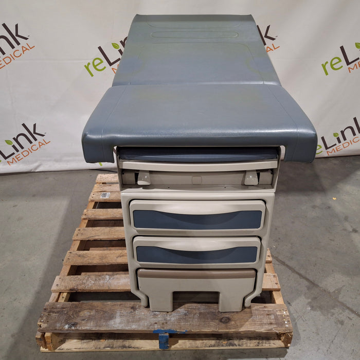 Midmark Midmark 204 Exam Table Exam Chairs / Tables reLink Medical