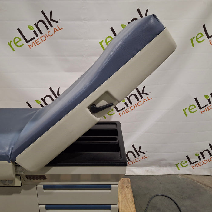 Midmark Midmark 404 Exam Table Exam Chairs / Tables reLink Medical