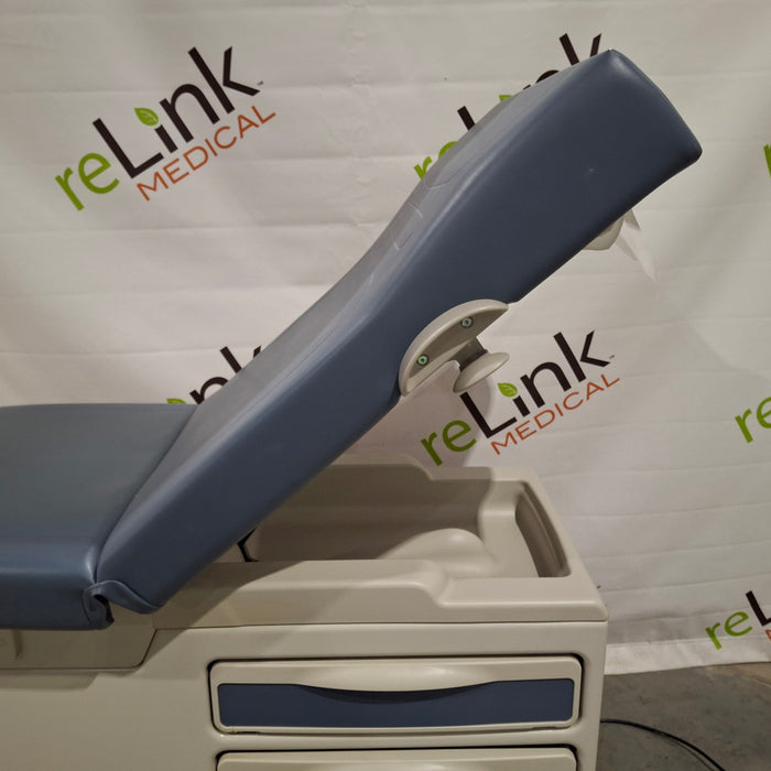 Midmark Midmark 204 Exam Table Exam Chairs / Tables reLink Medical