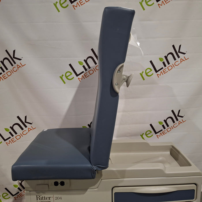 Midmark Midmark 204 Exam Table Exam Chairs / Tables reLink Medical