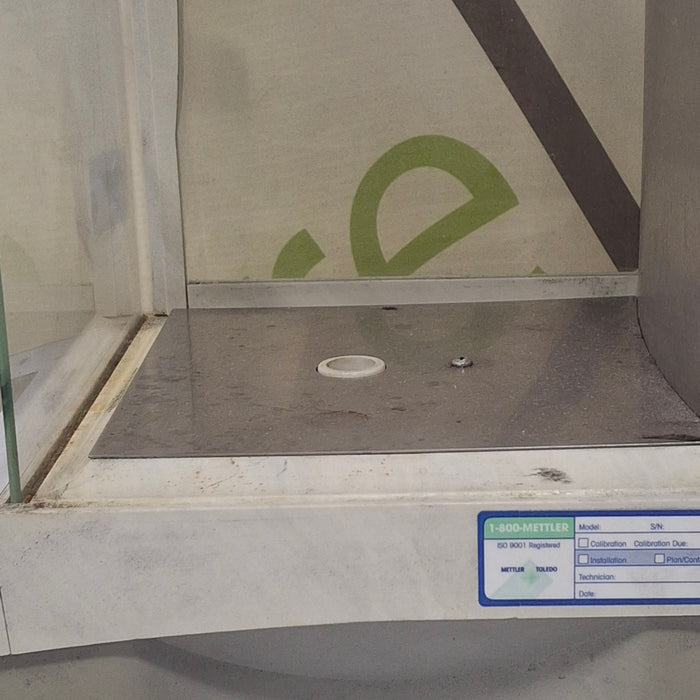 Ohaus Explorer E00640 Analytica Balance Scale