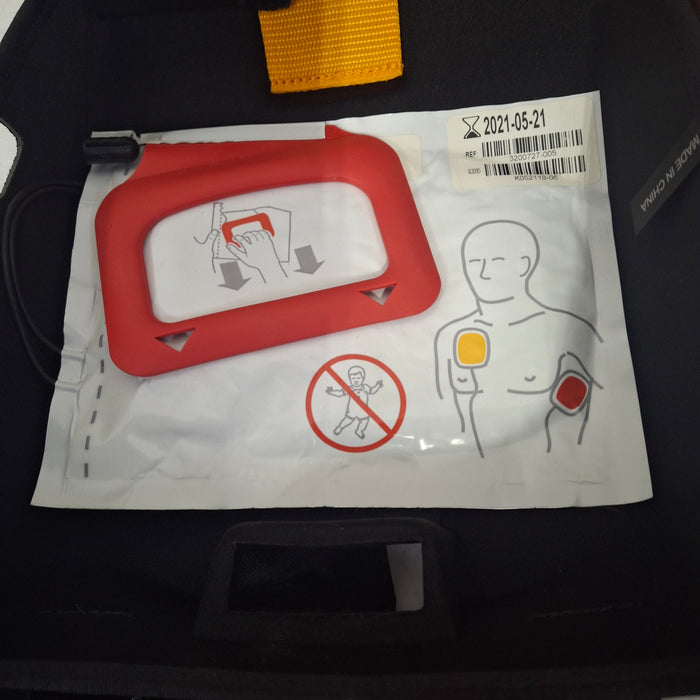 Medtronic Medtronic LifePak CR Plus Defibrillator Defibrillators reLink Medical