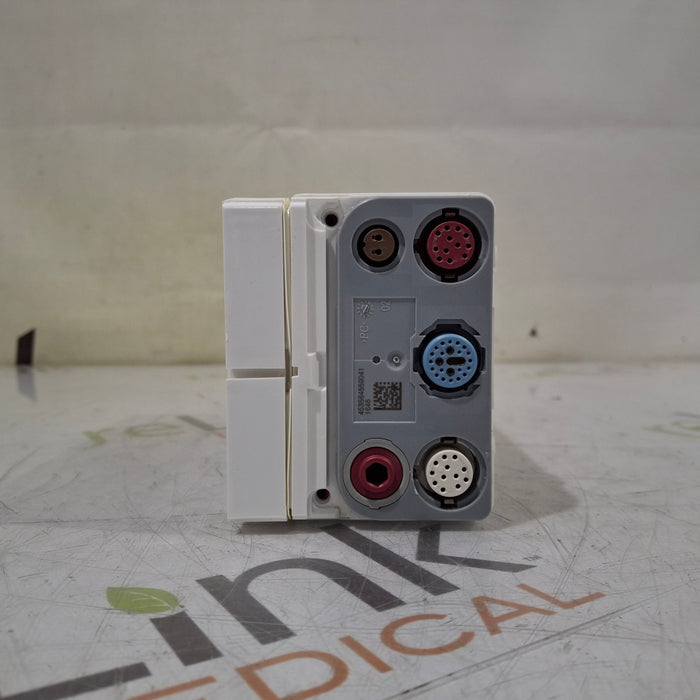 Philips IntelliVue X3 - Masimo Rainbow SpO2 Transport Patient Monitor