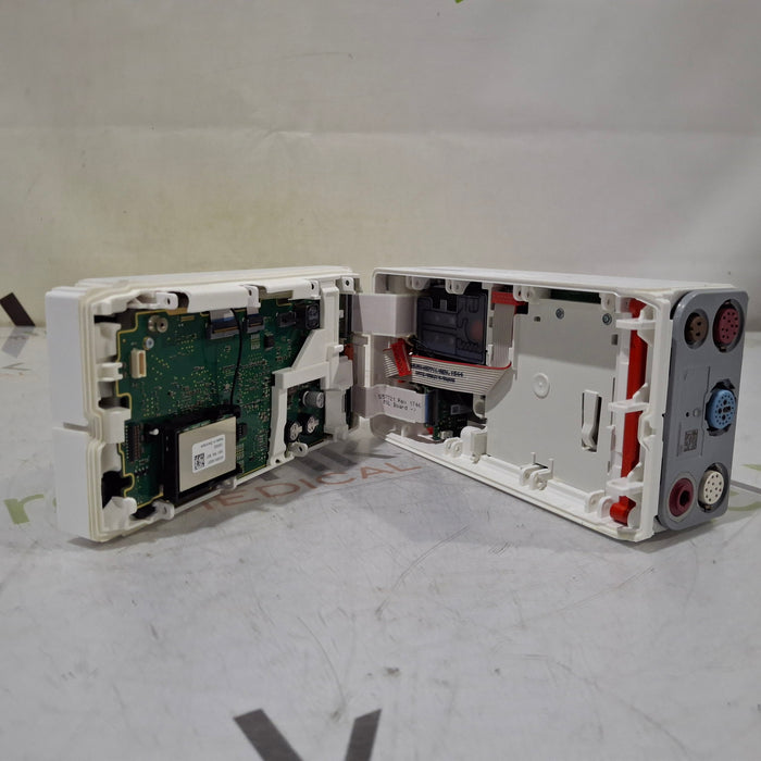 Philips IntelliVue X3 - Masimo Rainbow SpO2 Transport Patient Monitor