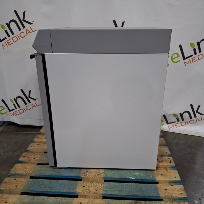 Thermo Scientific TSX505SA 5.5ft Undercounter Refrigerator