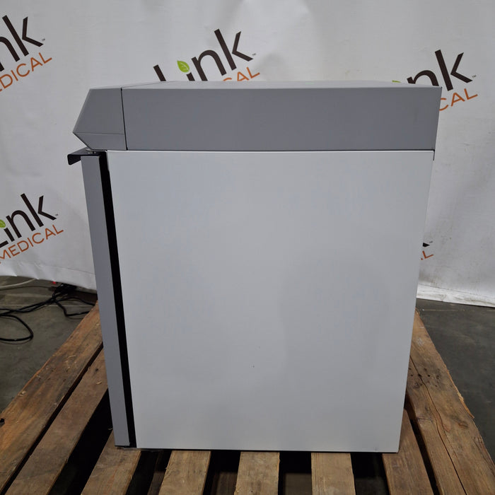 Thermo Scientific Thermo Scientific TSX505SA 5.5ft Undercounter Refrigerator Research Lab reLink Medical