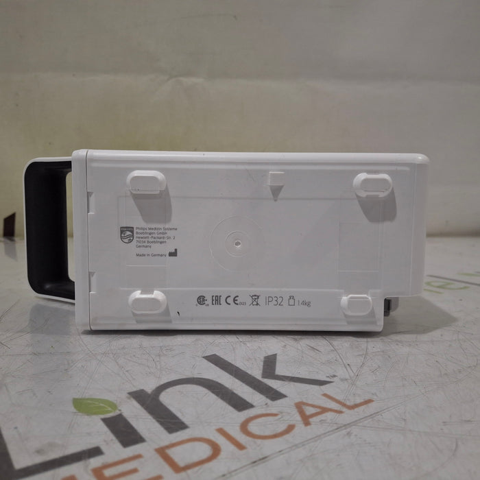 Philips IntelliVue X3 - Masimo Rainbow SpO2 Transport Patient Monitor