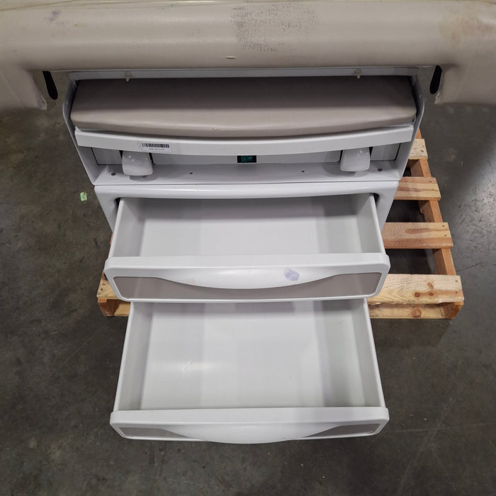 Midmark Midmark 204 Exam Table Exam Chairs / Tables reLink Medical