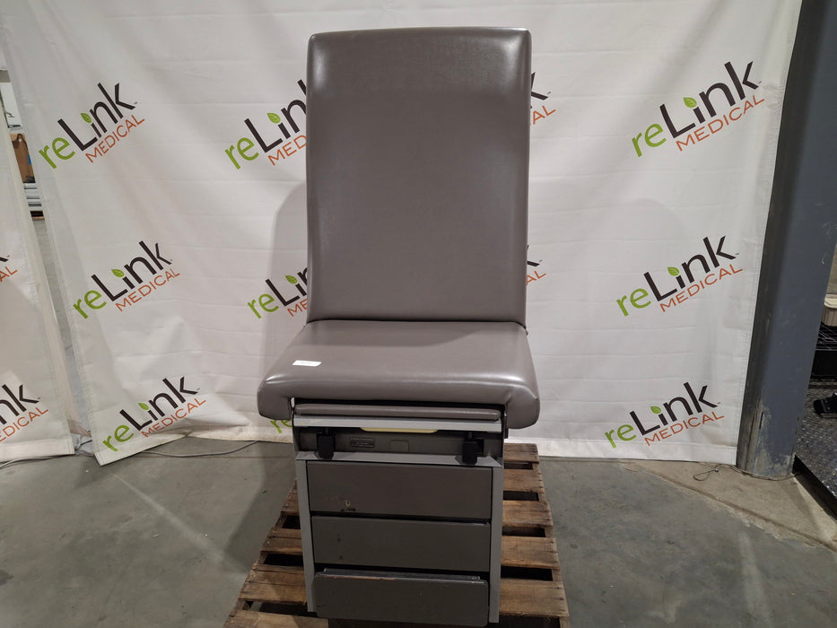 Midmark Midmark Ritter Model 104 Exam Table Exam Chairs / Tables reLink Medical