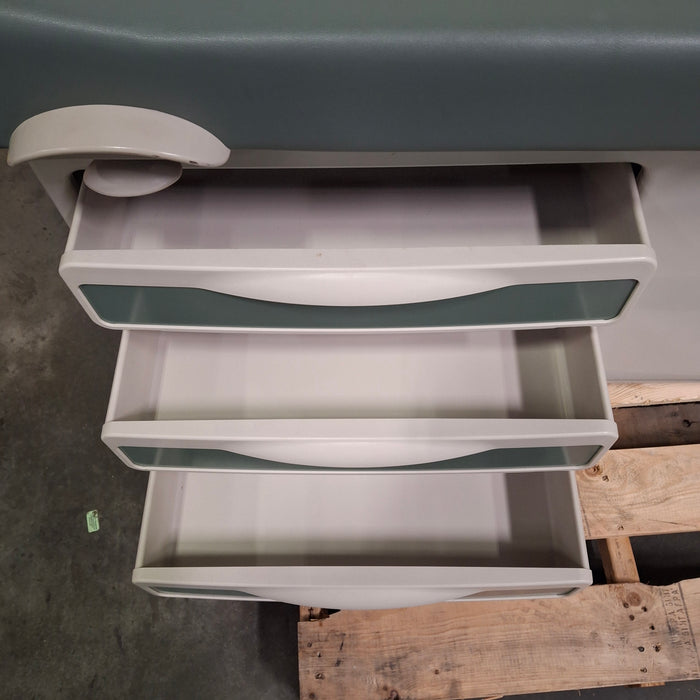 Midmark Midmark 204 Exam Table Exam Chairs / Tables reLink Medical