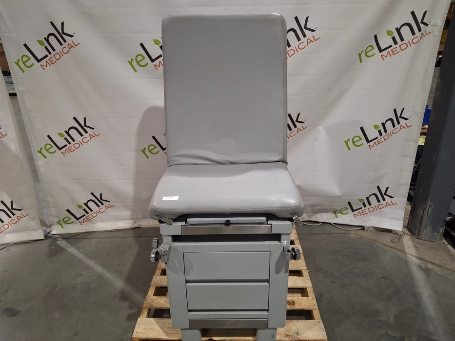 UMF Medical UMF Medical 5540 Exam Table Exam Chairs / Tables reLink Medical