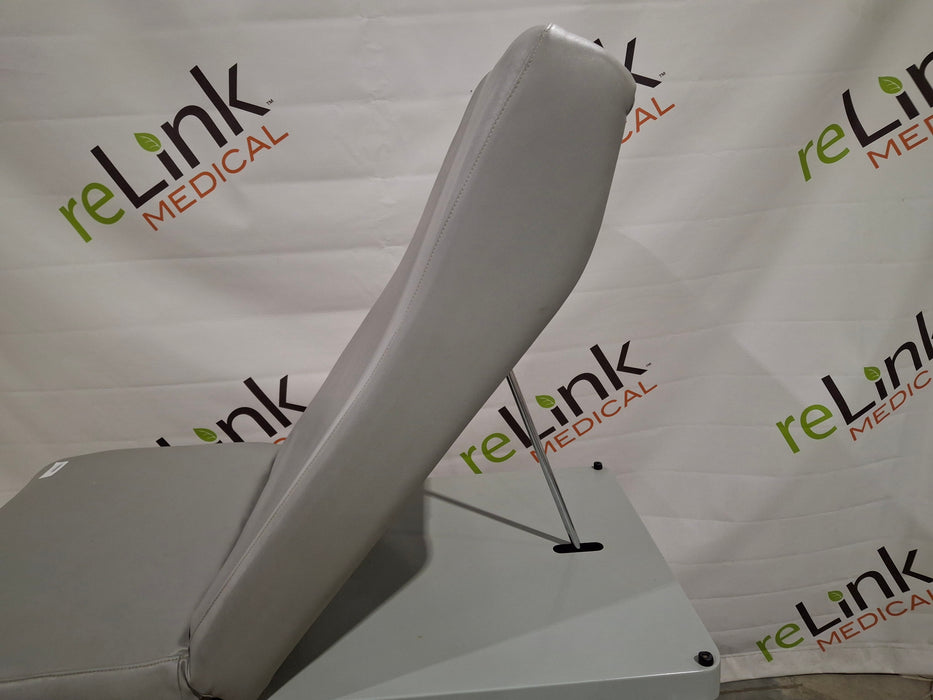 UMF Medical UMF Medical 5540 Exam Table Exam Chairs / Tables reLink Medical