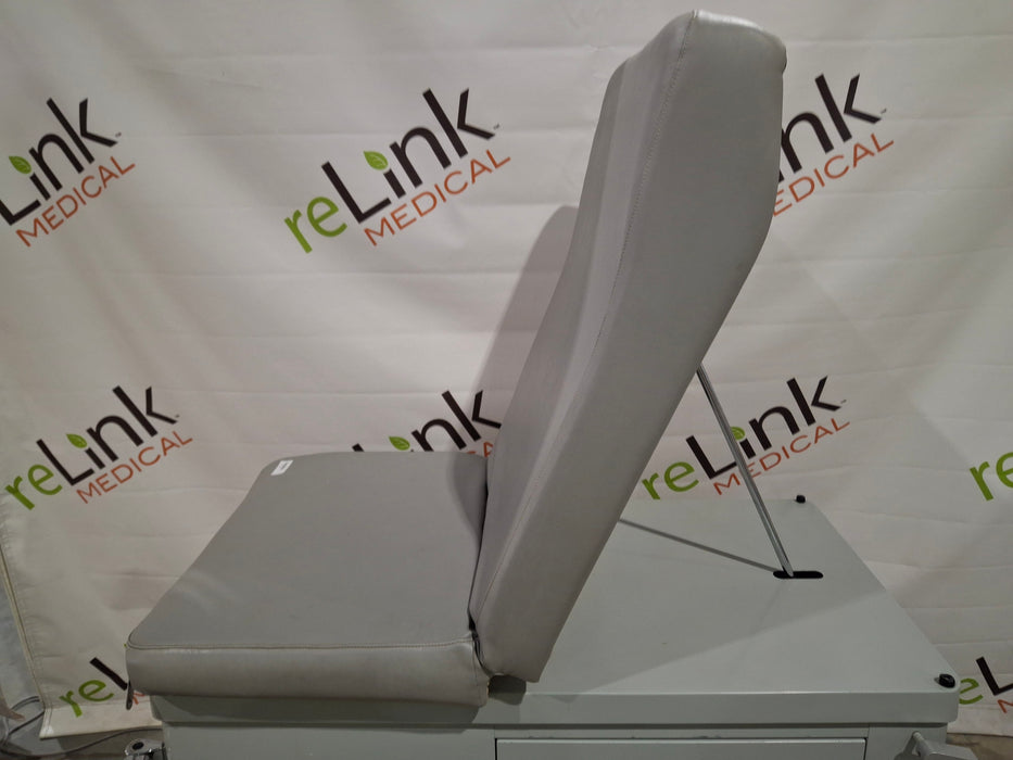UMF Medical UMF Medical 5540 Exam Table Exam Chairs / Tables reLink Medical