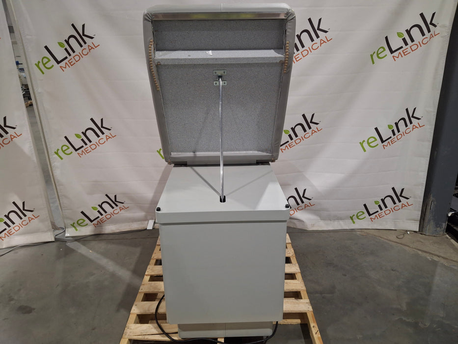 UMF Medical UMF Medical 5540 Exam Table Exam Chairs / Tables reLink Medical