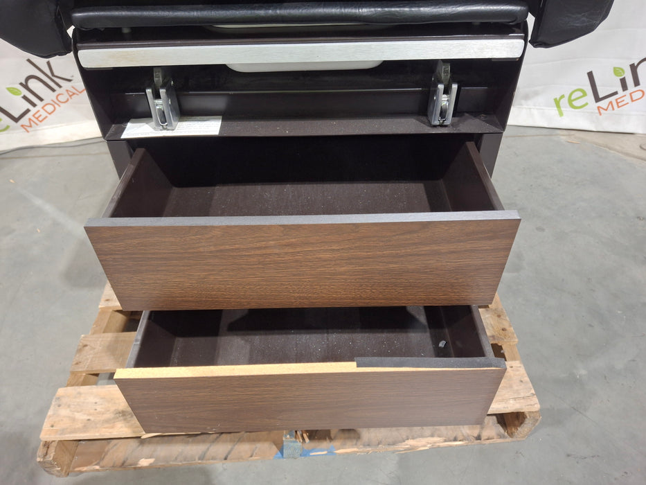 Midmark Midmark Ritter Model 104 Exam Table Exam Chairs / Tables reLink Medical